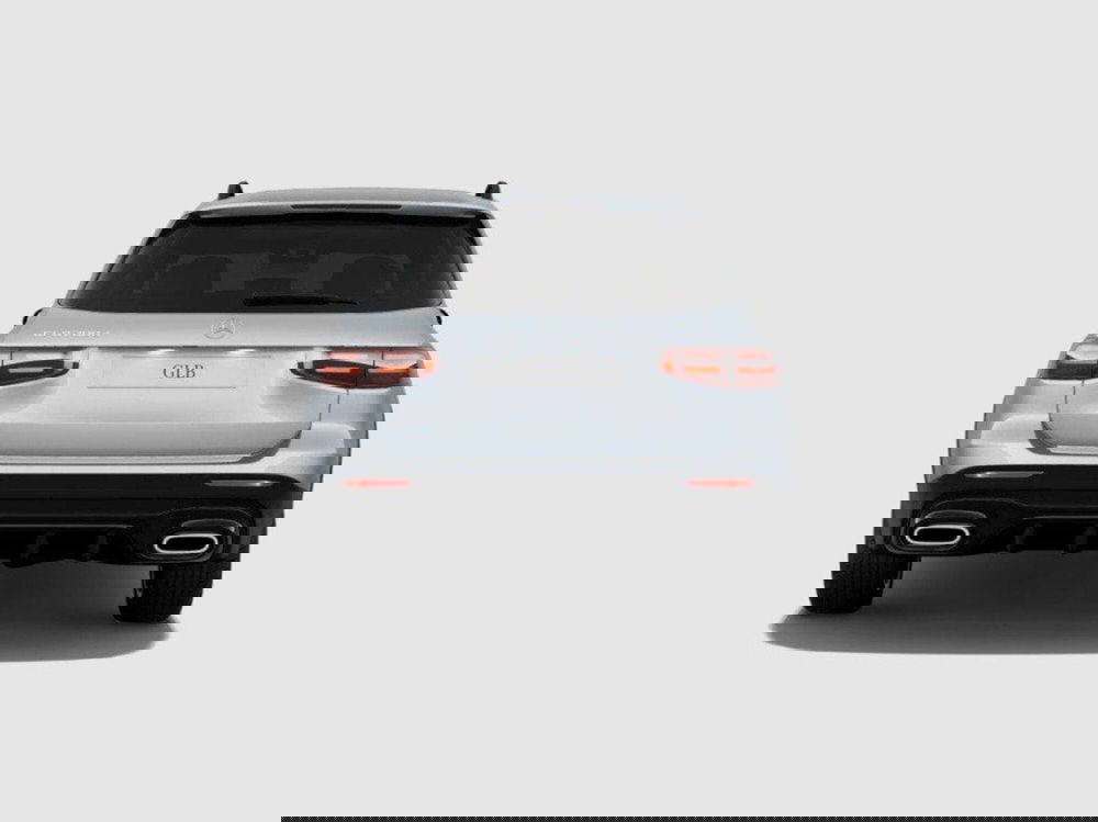 Mercedes-Benz GLB nuova a Ancona (4)