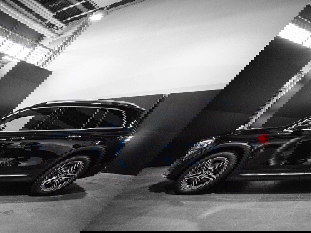 Mercedes-Benz GLB nuova a Macerata (2)