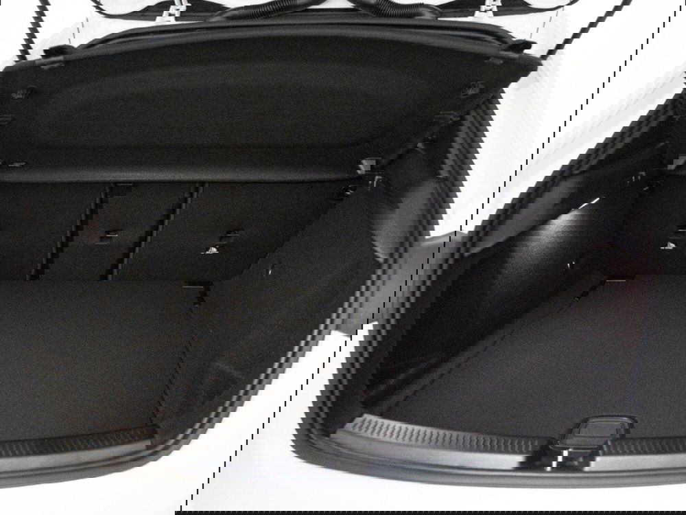 Mercedes-Benz Classe A Sedan nuova a Macerata (10)