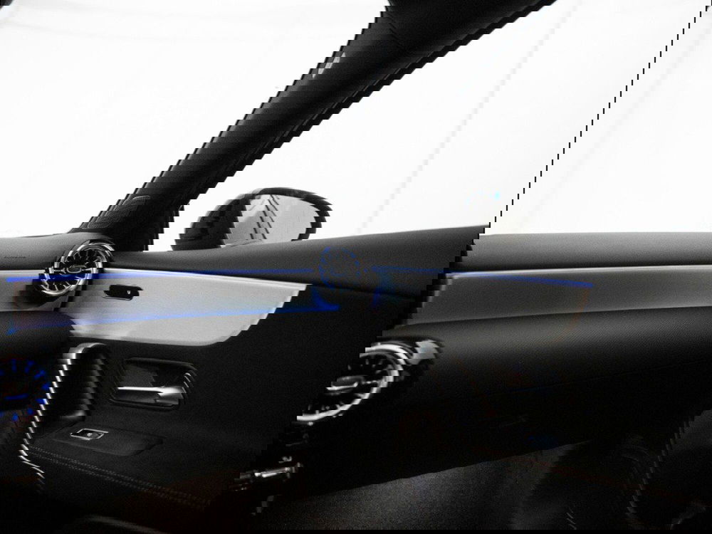 Mercedes-Benz Classe A Sedan nuova a Macerata (15)