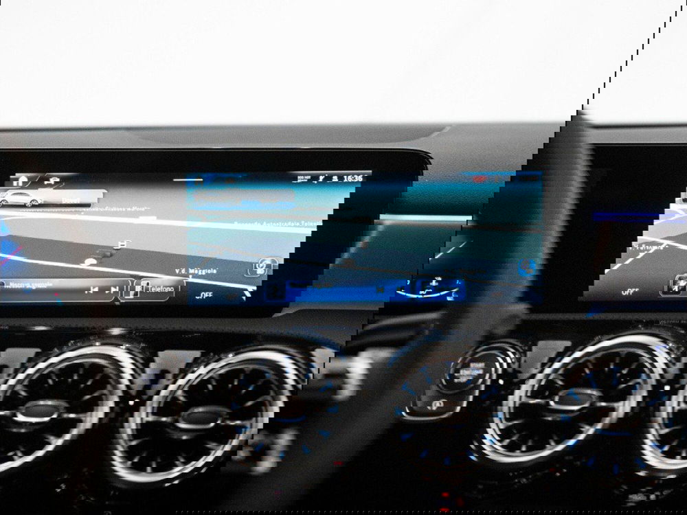 Mercedes-Benz Classe A Sedan nuova a Macerata (18)