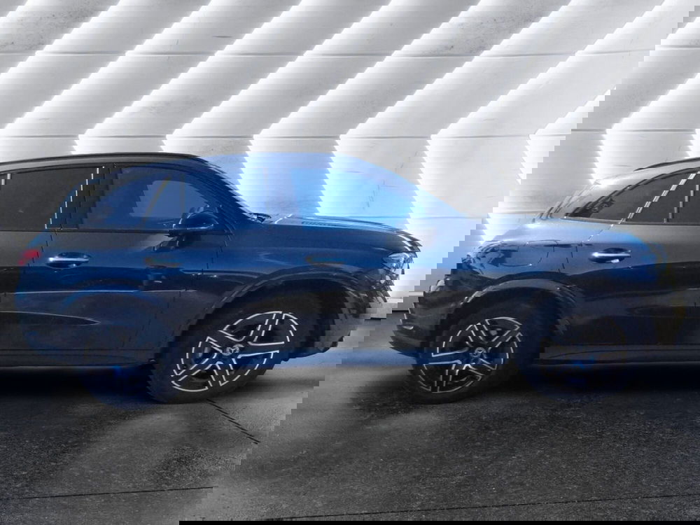 Mercedes-Benz GLC SUV usata a Salerno (8)