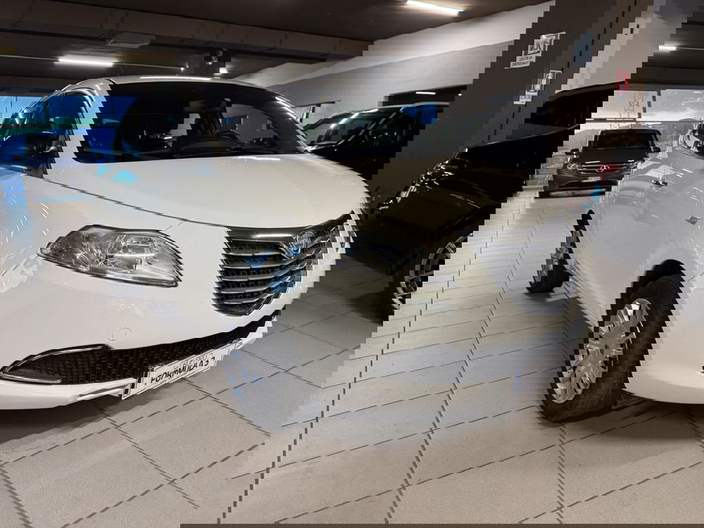 Lancia Ypsilon usata a Messina (2)