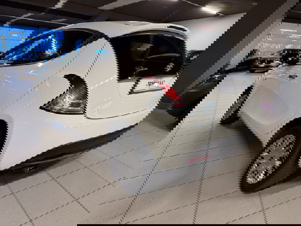 Lancia Ypsilon usata a Messina (4)