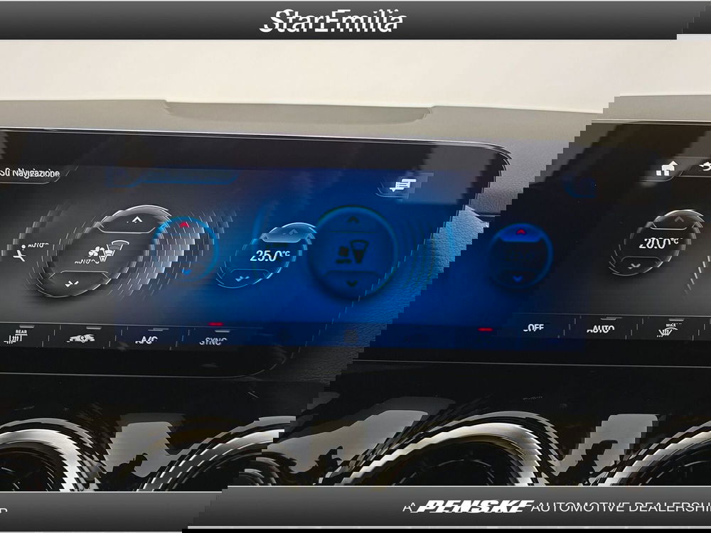 Mercedes-Benz GLA SUV usata a Bologna (14)