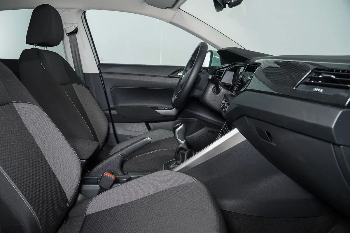 Volkswagen Taigo usata a Perugia (11)