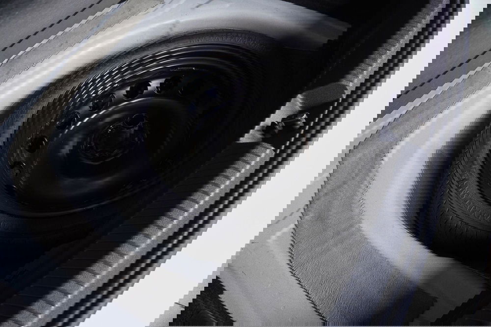 Volkswagen Taigo usata a Perugia (8)