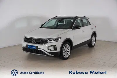 Volkswagen T-Roc 2.0 tdi Life 115cv del 2023 usata a Citta' della Pieve
