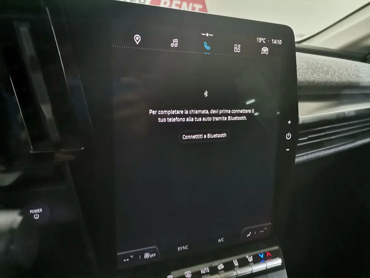 Renault Megane E-Tech Electric usata a Salerno (15)