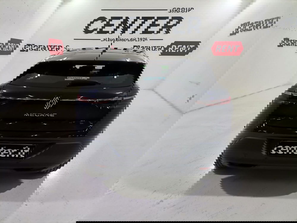 Renault Megane E-Tech Electric usata a Salerno (5)