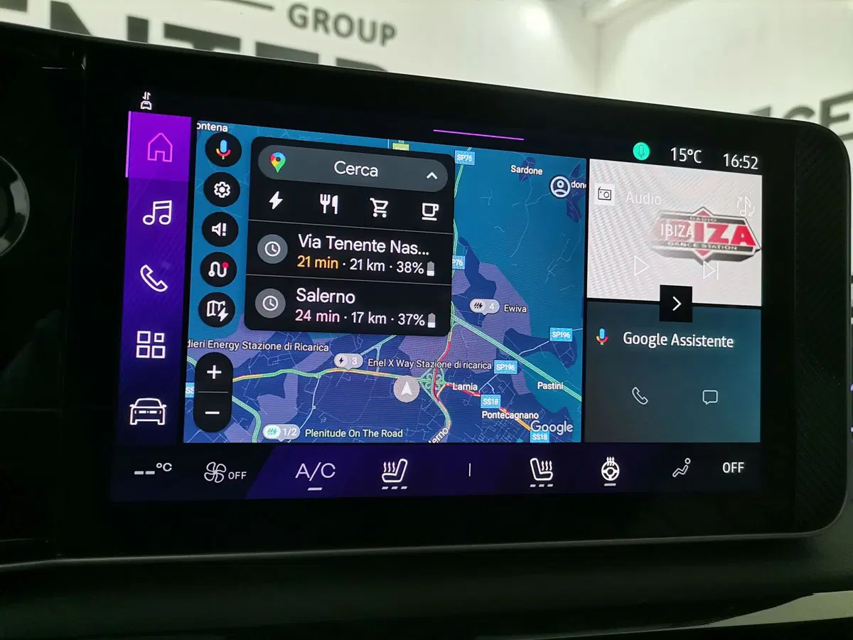 Renault Scenic E-Tech Electric usata a Salerno (12)