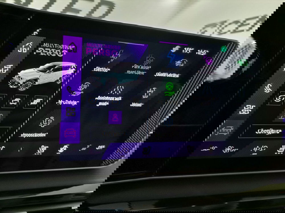 Renault Scenic E-Tech Electric usata a Salerno (16)