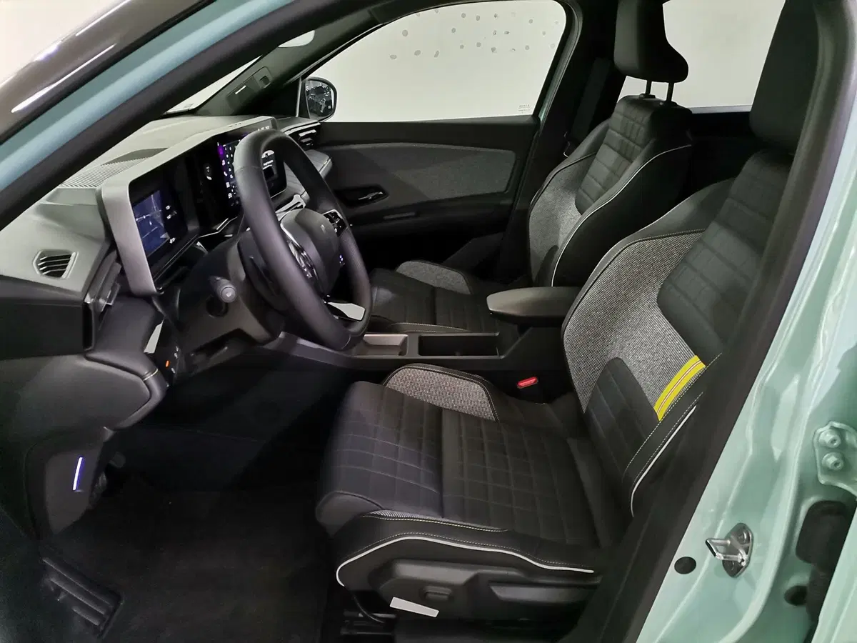 Renault Scenic E-Tech Electric usata a Salerno (9)