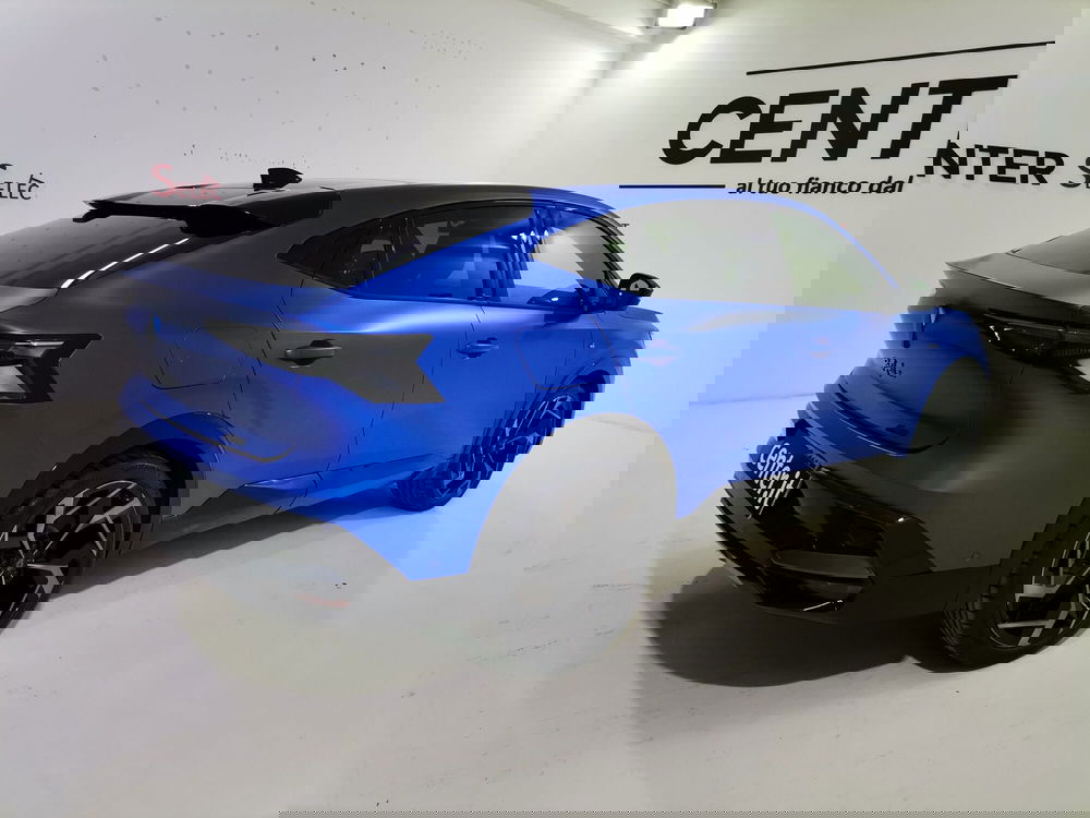 Renault Rafale nuova a Salerno (6)