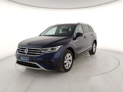 Volkswagen Tiguan Allspace 2.0 TDI SCR DSG 4MOTION Elegance del 2023 usata a Massa