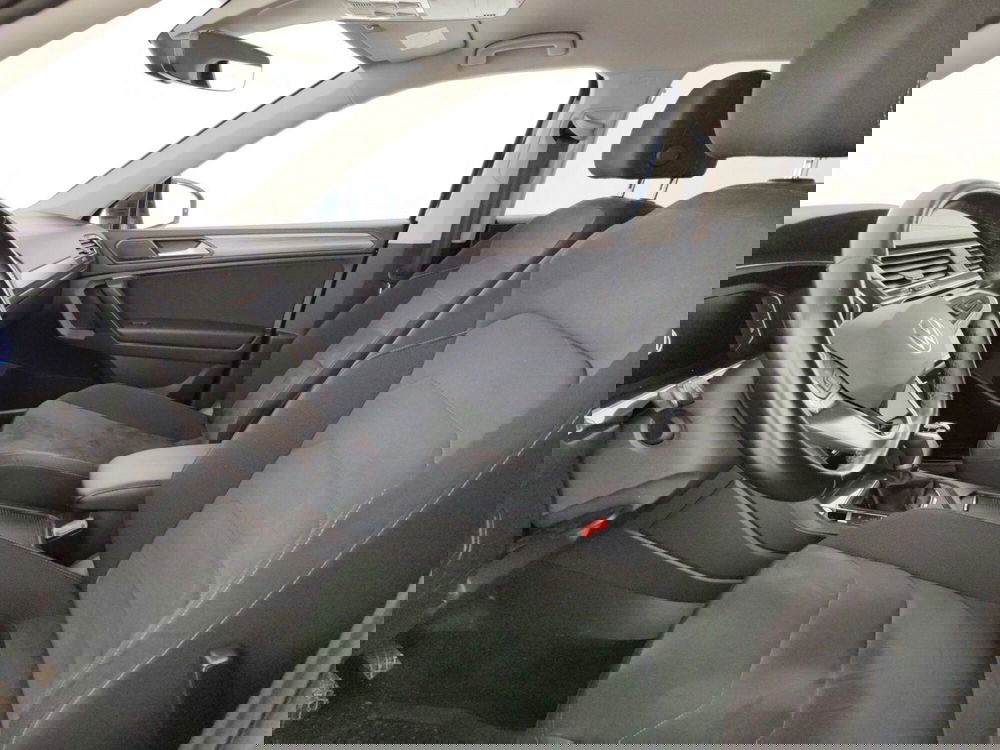 Volkswagen Tiguan usata a Massa-Carrara (7)