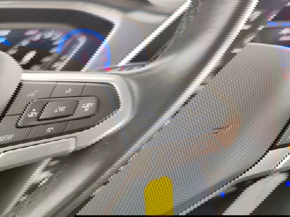 Volkswagen T-Roc usata a Massa-Carrara (12)