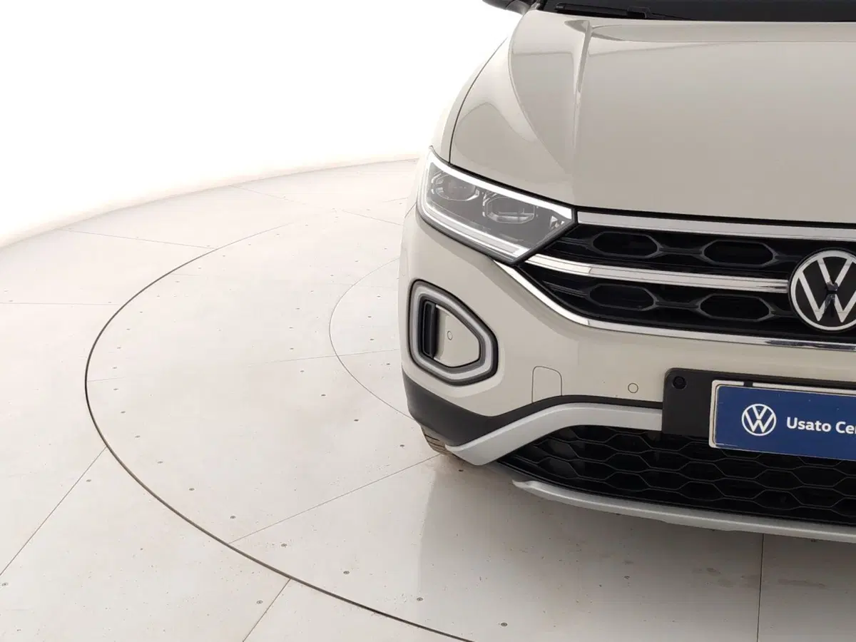 Volkswagen T-Roc usata a Massa-Carrara (5)