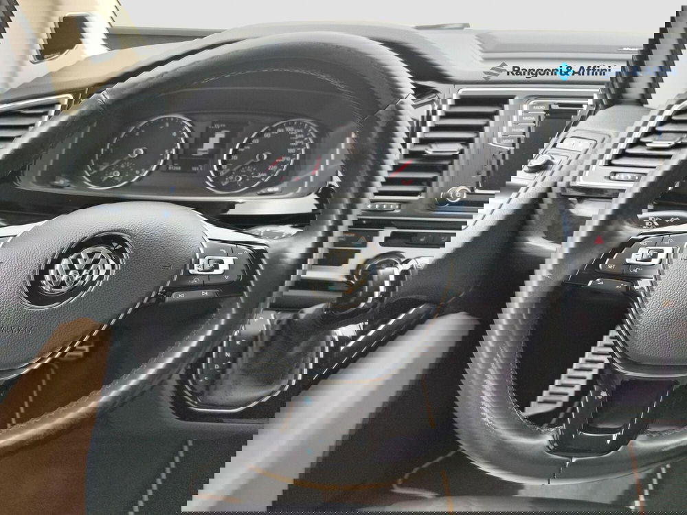 Volkswagen Multivan usata a Brescia (19)