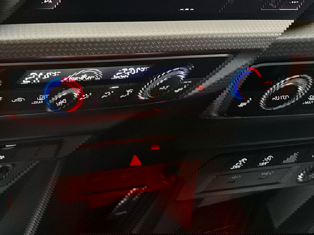 Audi A1 Sportback usata a Napoli (15)