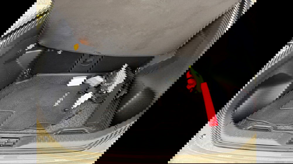 Toyota Yaris Cross usata a Palermo (11)