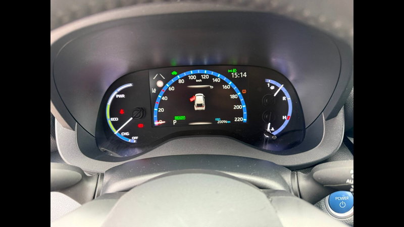 Toyota Yaris Cross usata a Palermo (13)