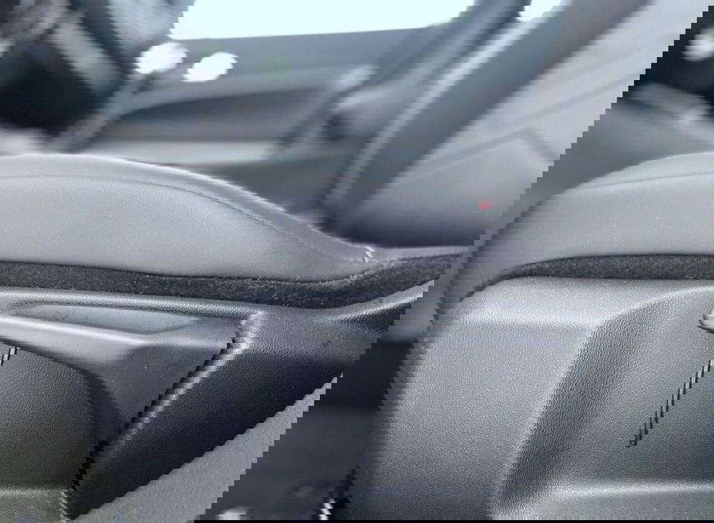 Jeep Avenger usata a Perugia (17)