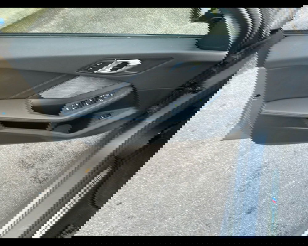 BMW Serie 1 usata a Caserta (11)