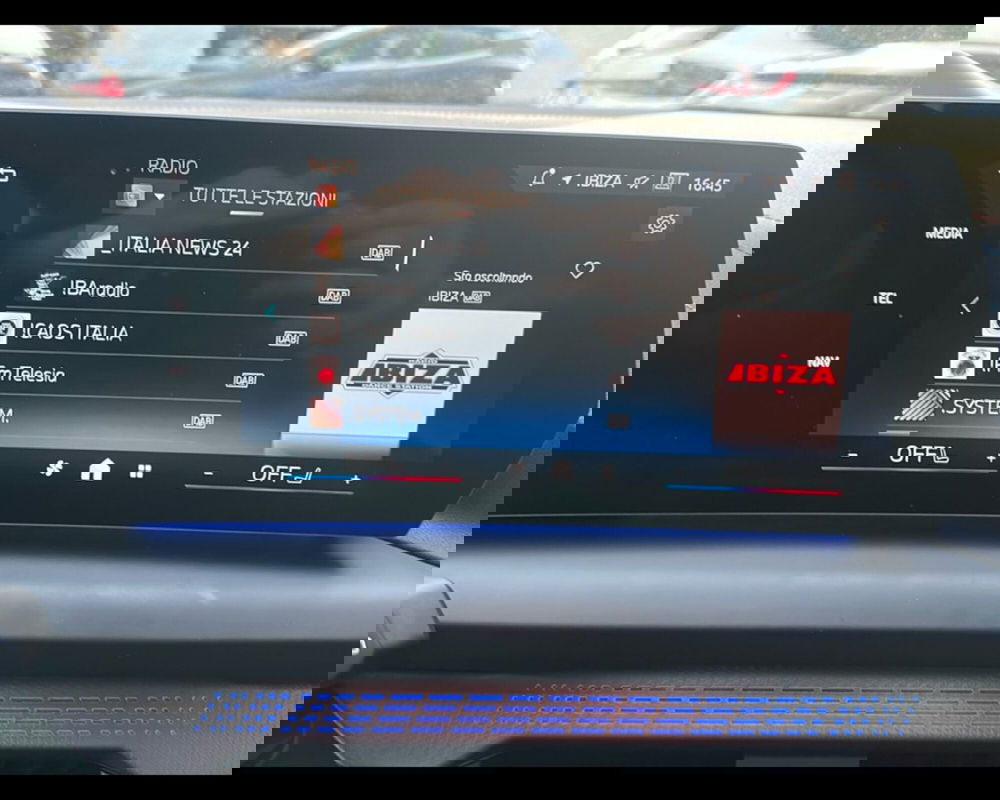 BMW Serie 1 usata a Caserta (19)