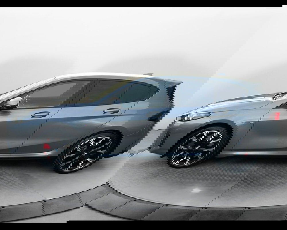 BMW Serie 1 usata a Caserta (9)