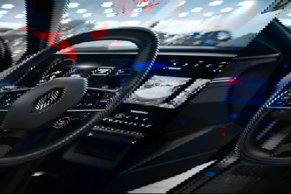 Renault Megane E-Tech Electric usata a Torino (9)