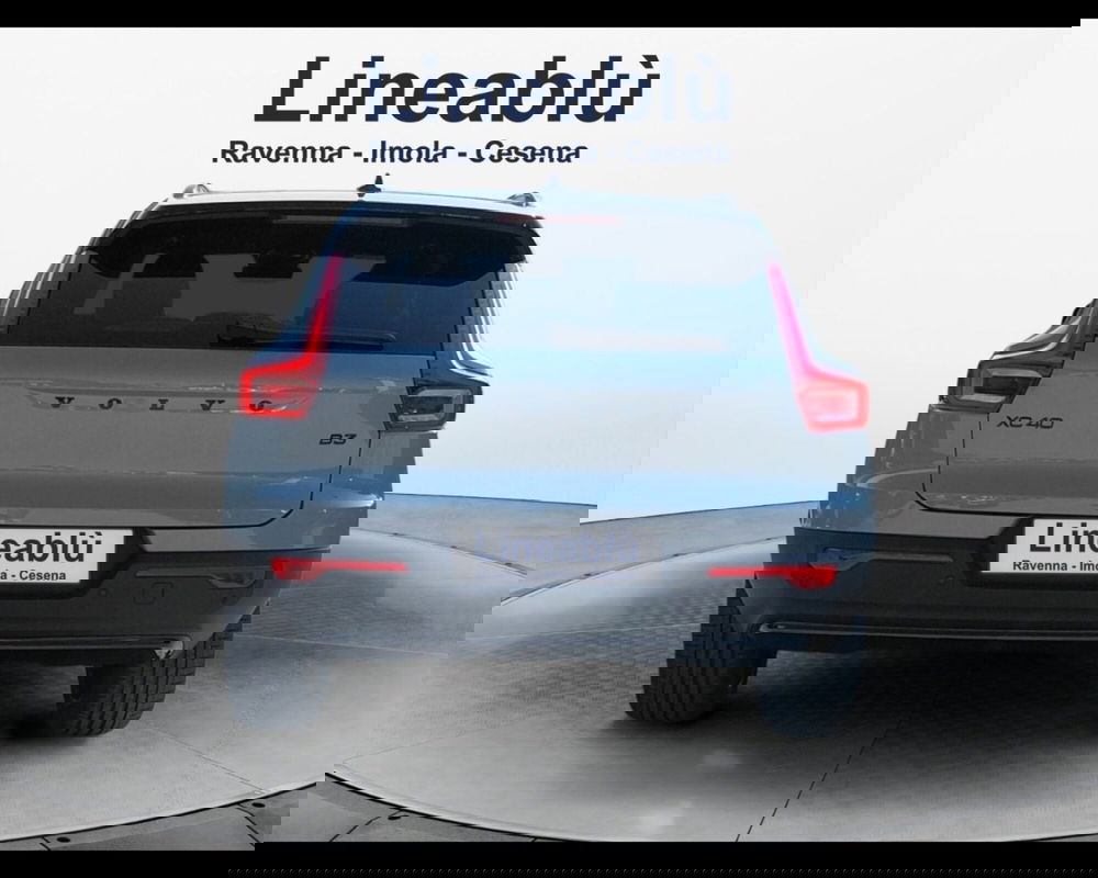 Volvo XC40 nuova a Bologna (4)