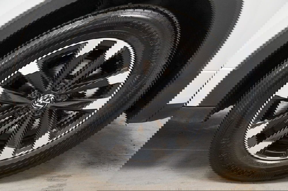 Volkswagen T-Cross usata a Varese (7)