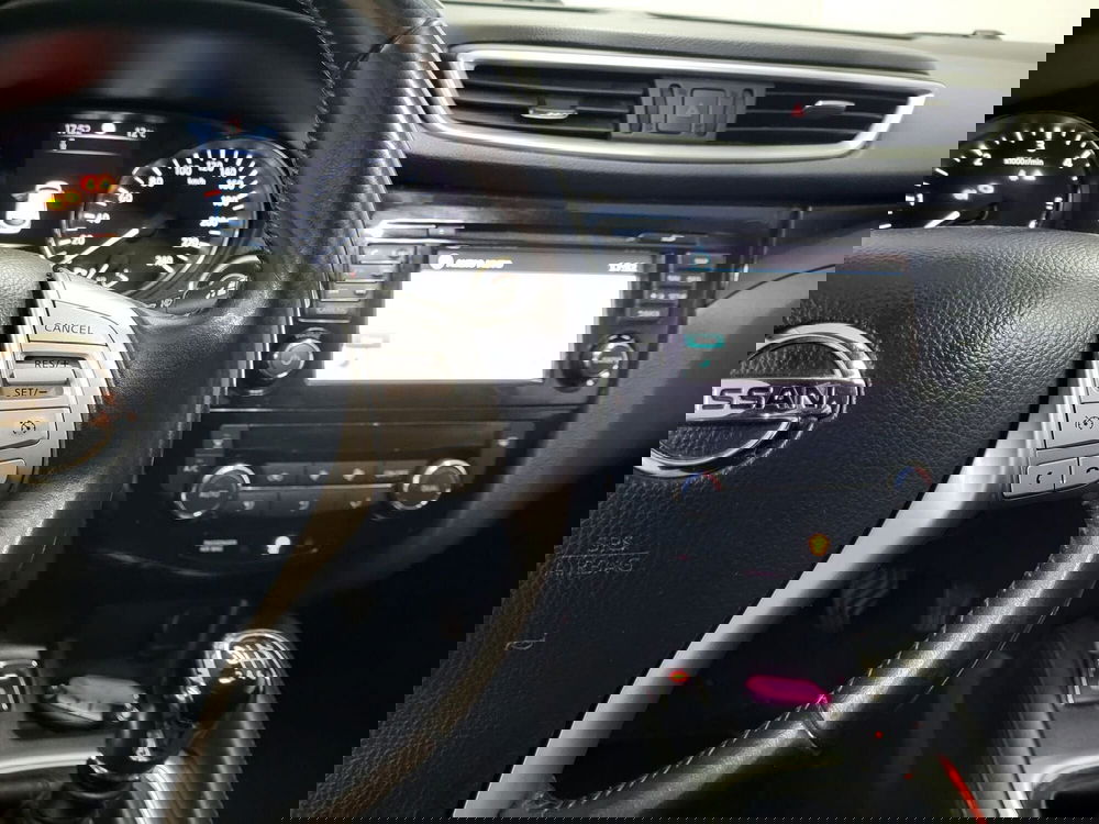 Nissan Qashqai usata a Arezzo (13)