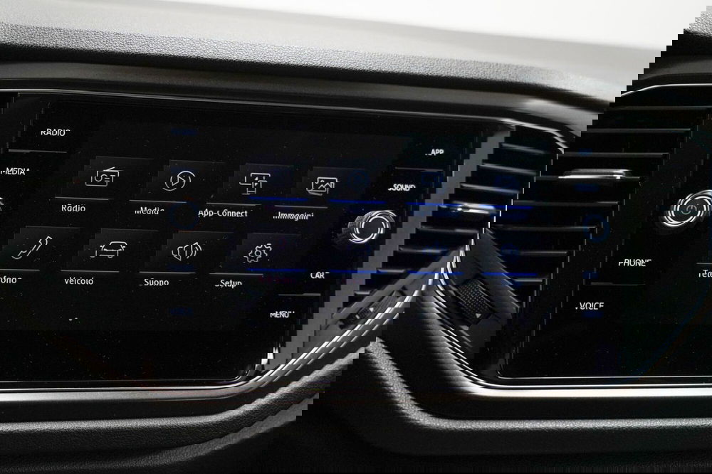 Volkswagen T-Roc usata a Varese (13)