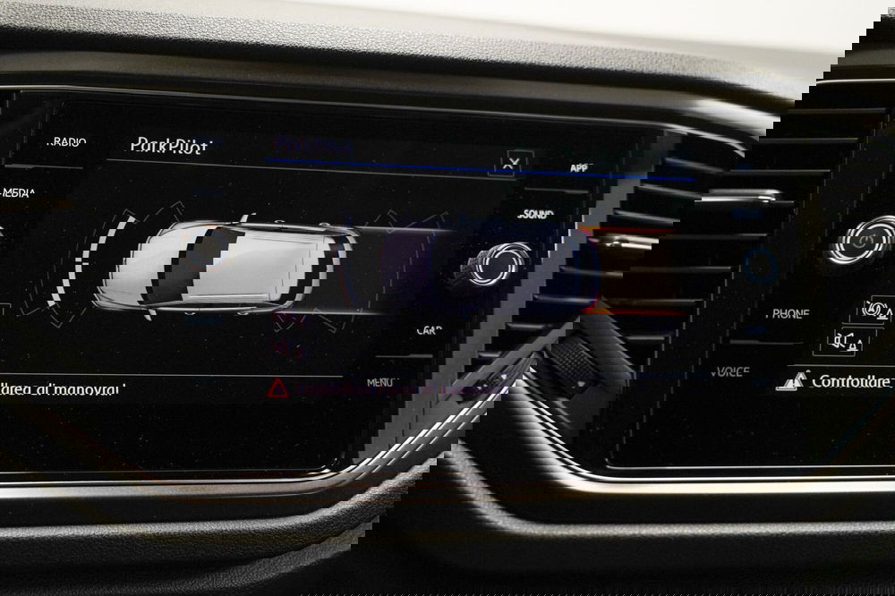 Volkswagen T-Roc usata a Varese (14)