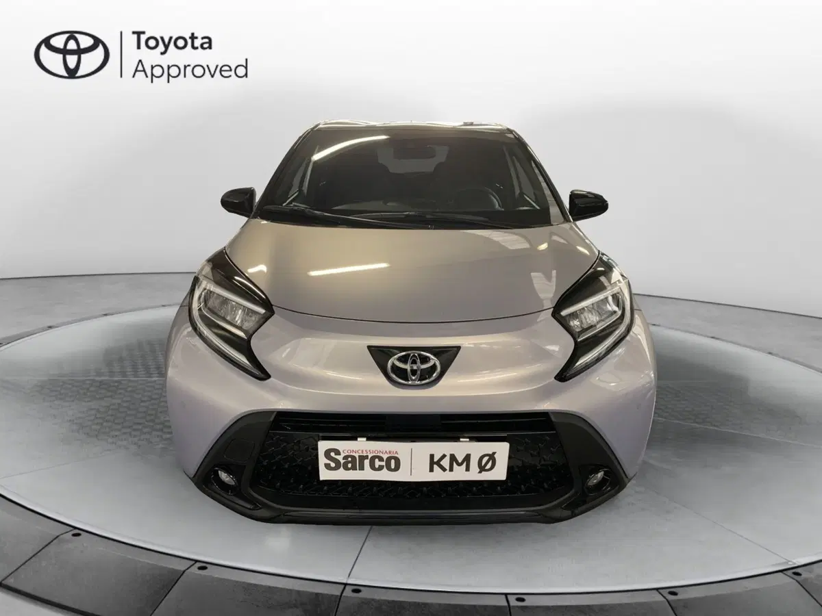 Toyota Aygo X nuova a Bergamo (5)