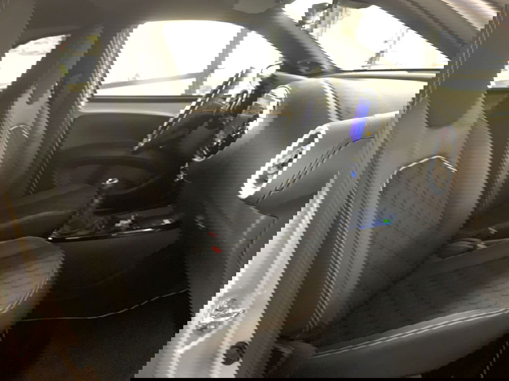 Toyota Aygo X nuova a Bergamo (7)