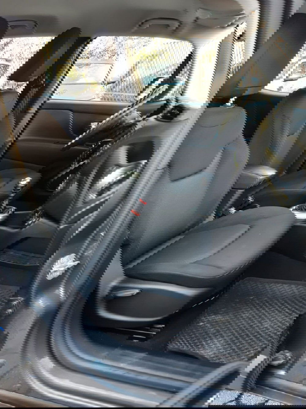 Jeep Renegade usata a Firenze (7)