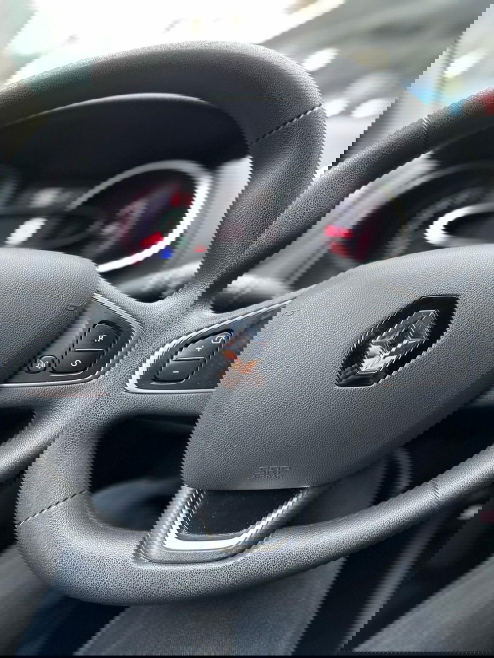 Renault Clio usata a Firenze (8)