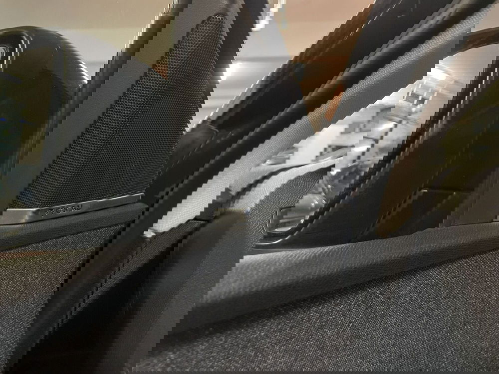 Peugeot 3008 usata a Milano (14)