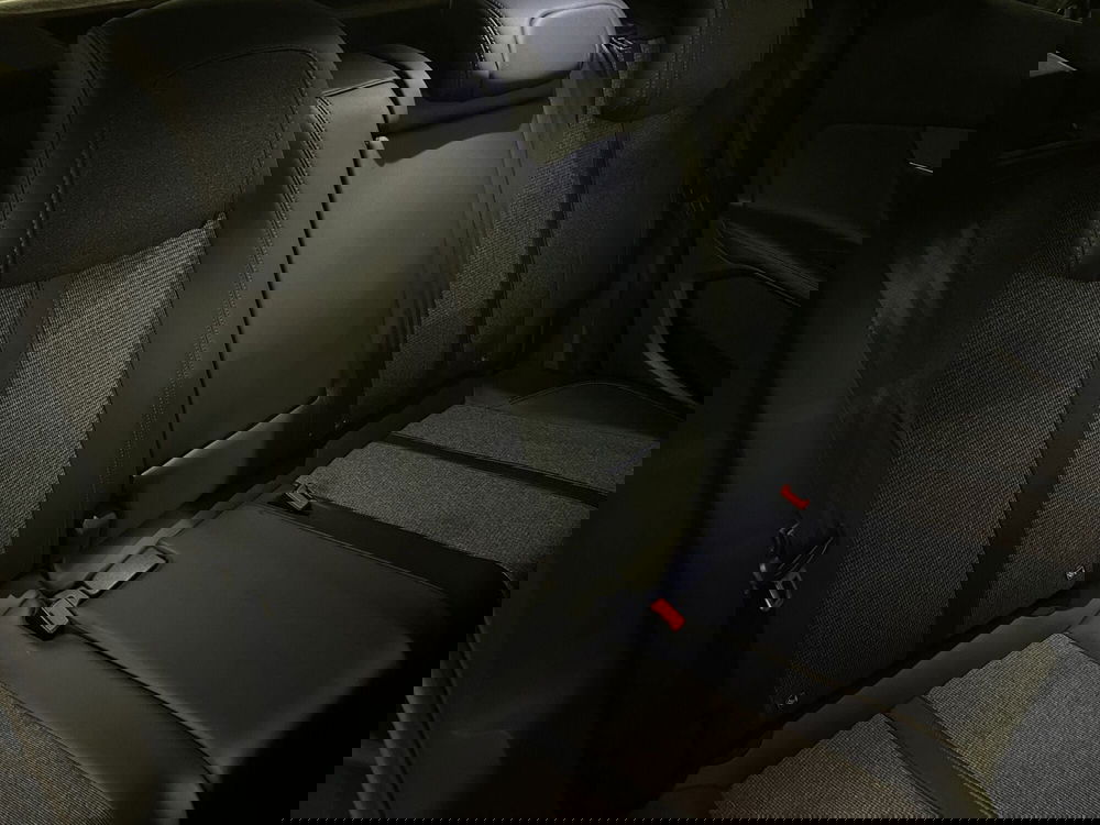 Peugeot 3008 usata a Milano (17)