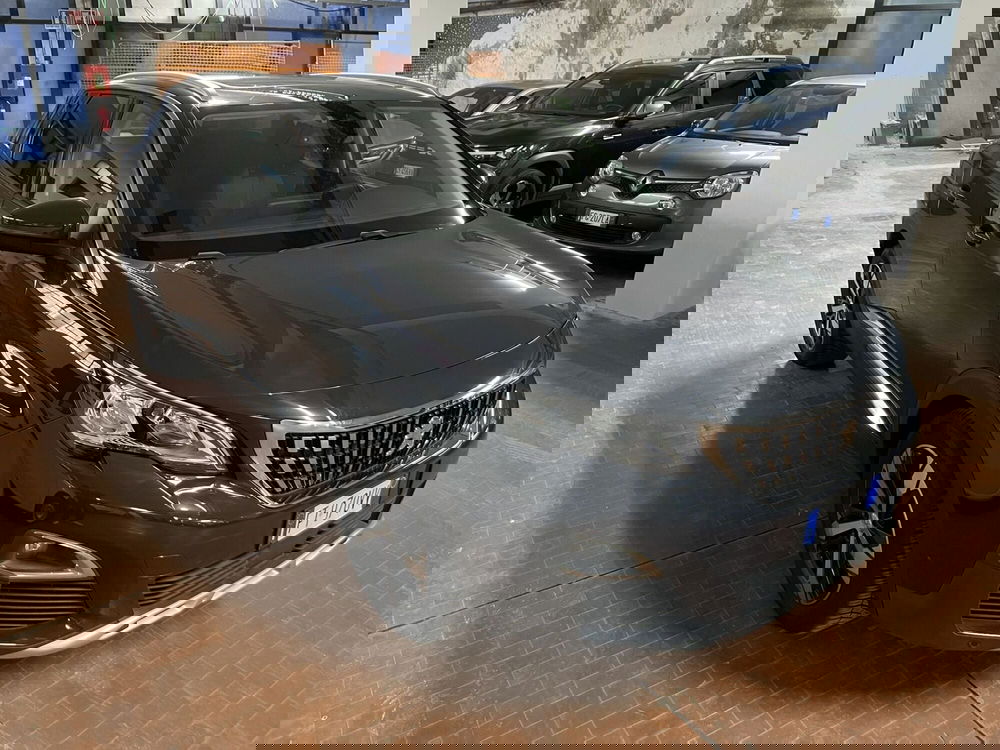 Peugeot 3008 usata a Milano (2)