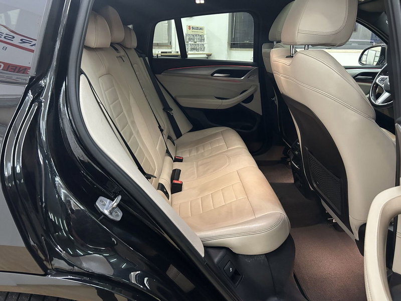 BMW X4 usata a Bari (10)