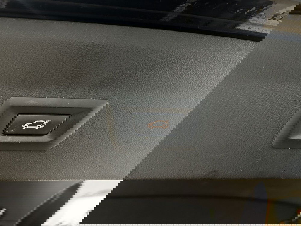 BMW X4 usata a Bari (15)