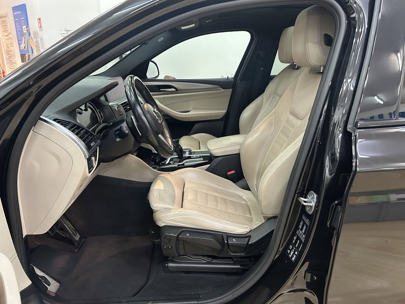 BMW X4 usata a Bari (8)