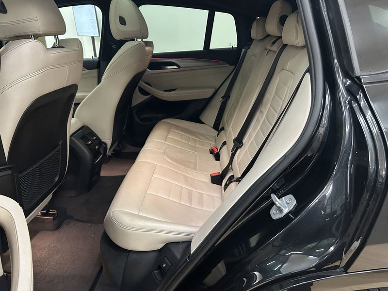 BMW X4 usata a Bari (9)