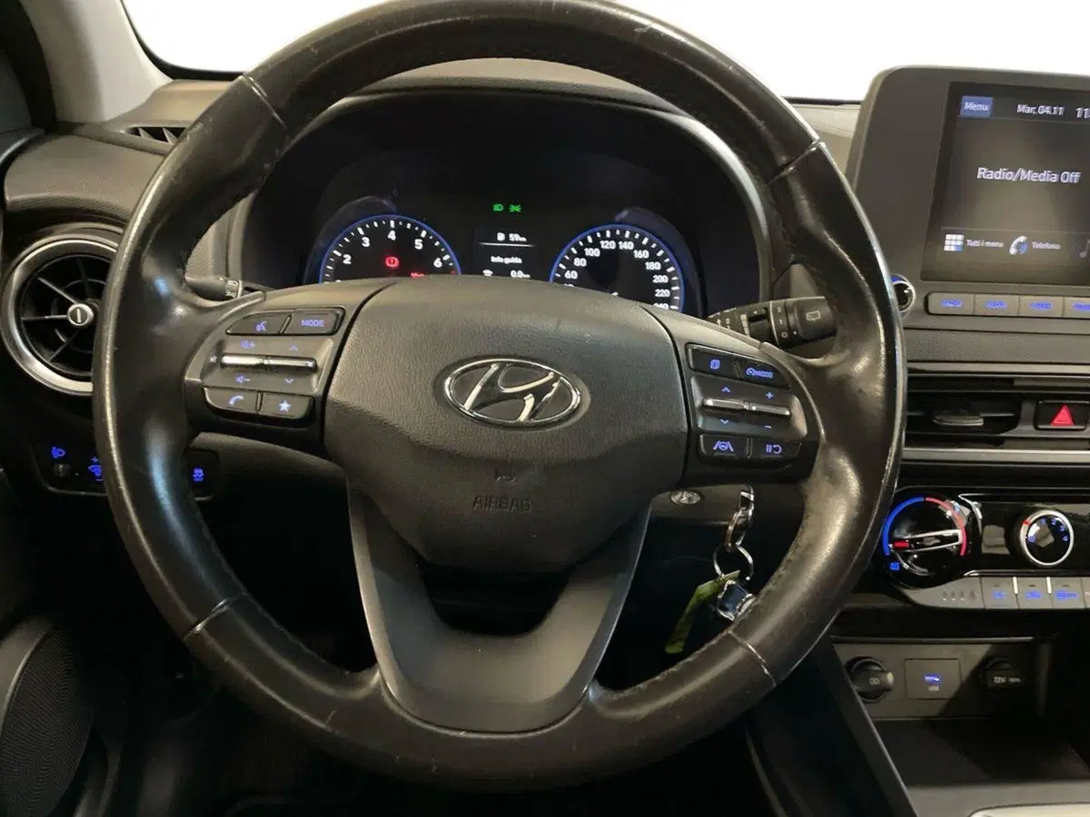 Hyundai Kona usata a Prato (10)
