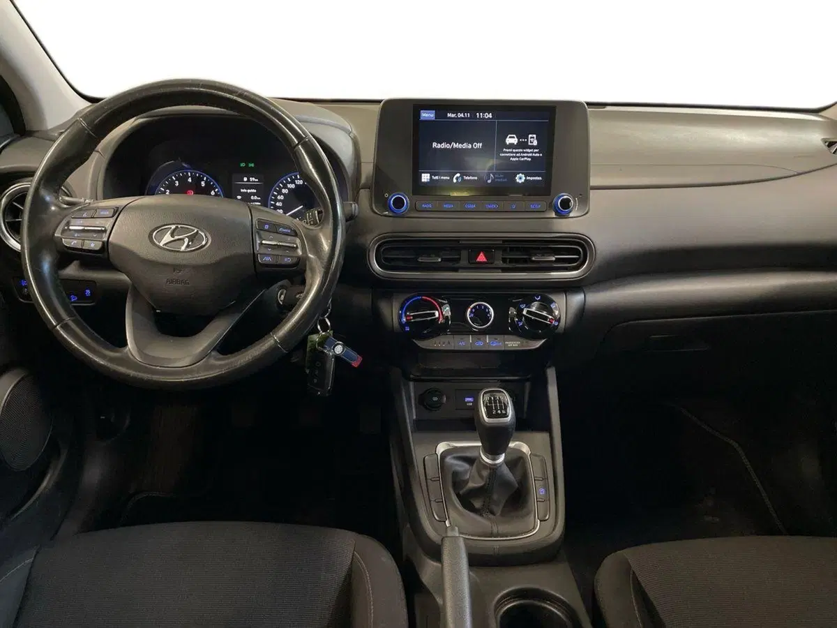 Hyundai Kona usata a Prato (11)