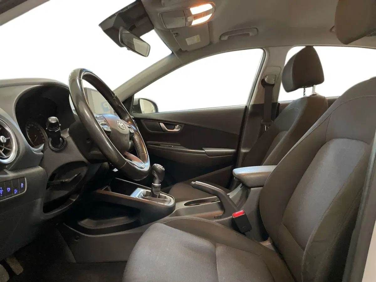 Hyundai Kona usata a Prato (9)